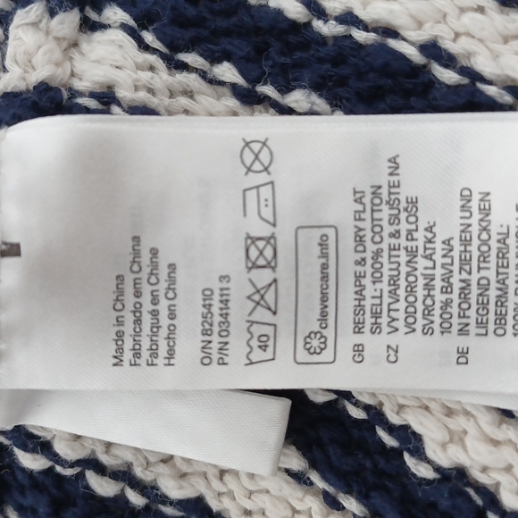 ✨3/$25✨Girls H&M Navy/White Striped Cardigan - M (8/10) - Picture 8 of 8